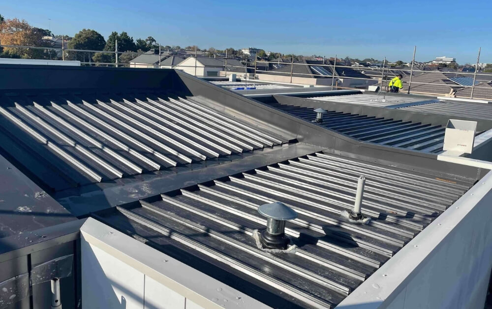 Colorbond roof installation in Melbourne - TRC