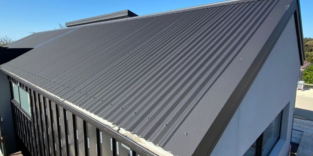 Metal cladding, Colorbond roofing - TRC