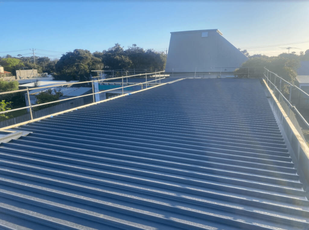 total-roofing-and-cladding-flat-metal-roofing